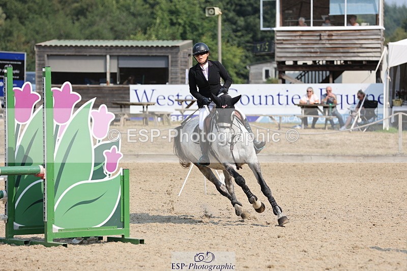 250816A-104545-00838 - Cls 3 Snr British Novice