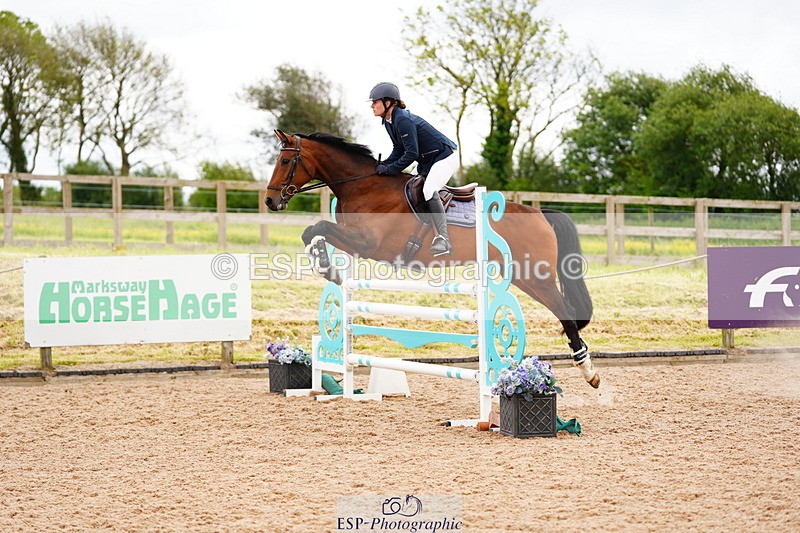 240526A-113726-07845 - Cls 26 Chard Equ 1.05m and 1.10m Grand Prix