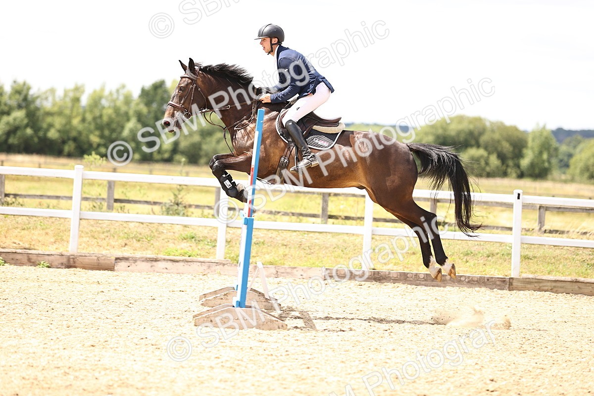 SBM_000933 - Class 5 - 1.05m Amateur Championship Qualifier