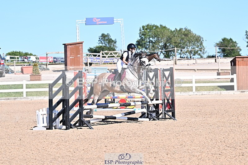 250708A-165820-00157 - 70cm Classes