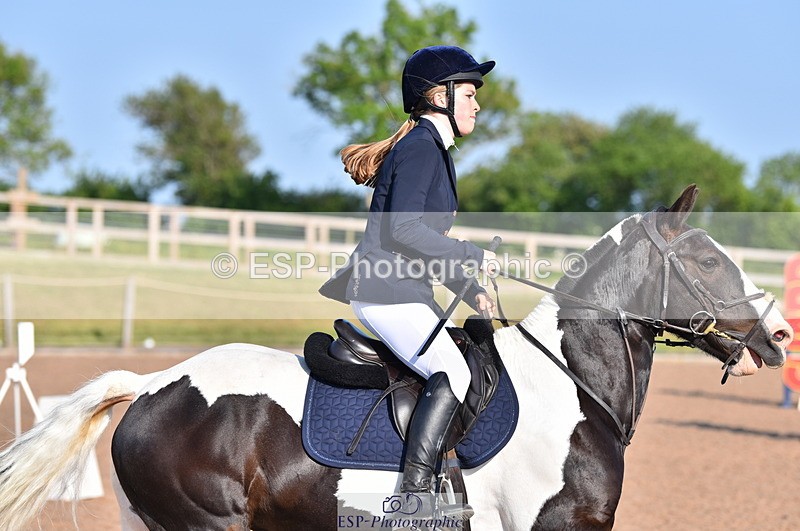 230606A-181902-00340 - 90cm