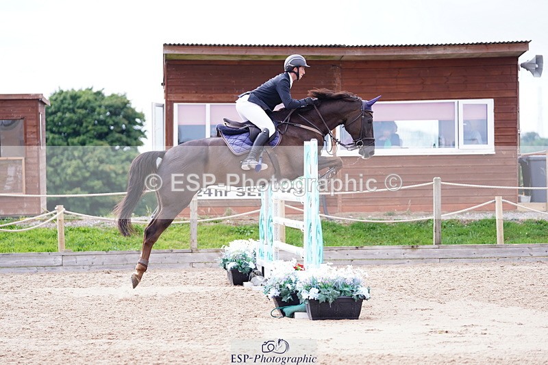 240804A-154720-11518 - Cls 46 Snr Foxhunter