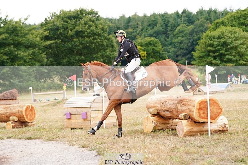 250803A-123118-13018 - M-579-Tom.Rowland-DARKLEY.AGAINST.THE.ODDZ