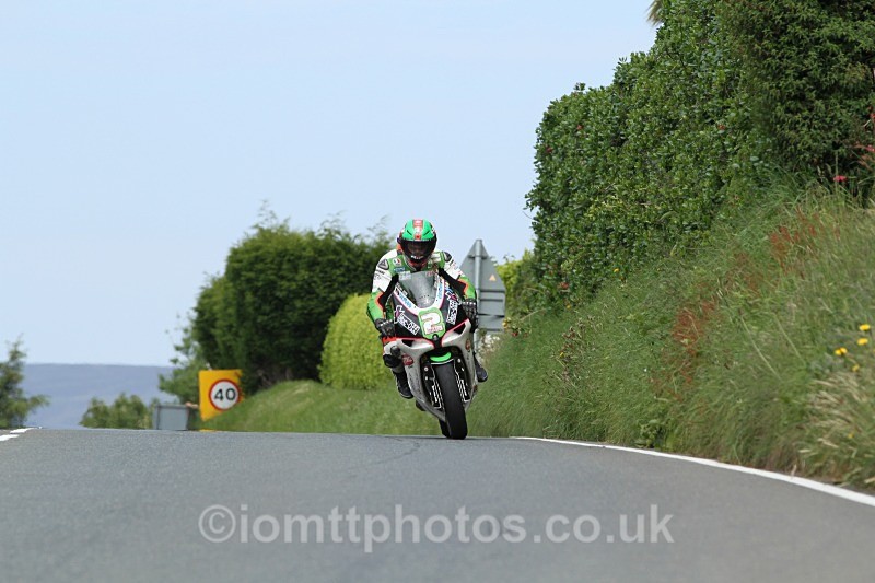 James Hillier - Bennetts.co.uk Lightweight TT