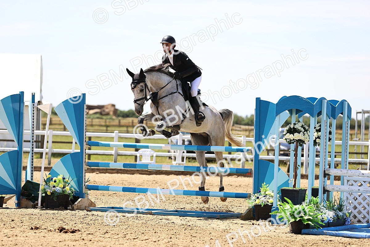 SBM_010103 - Class 9 - Senior Foxhunter - 1.20m Open
