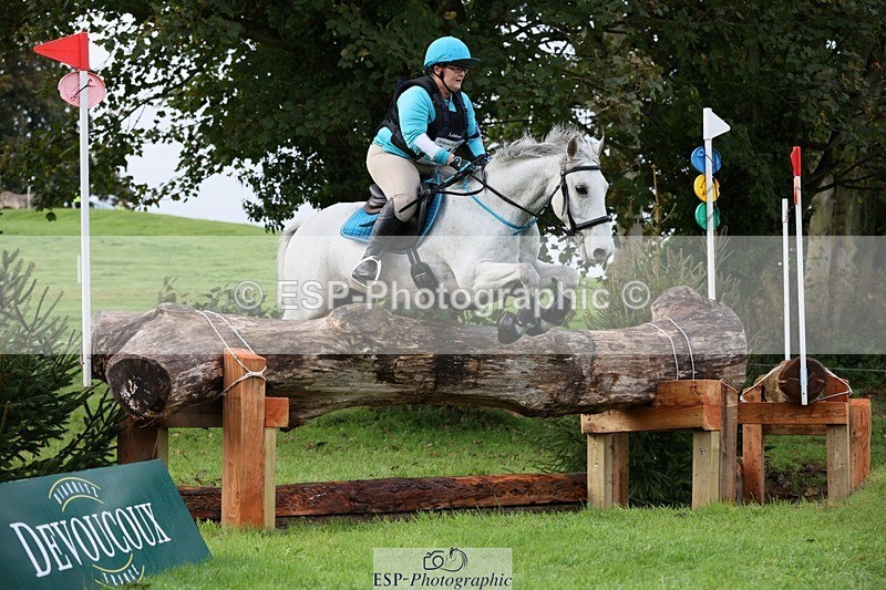 231021-095101-13179 - 610-WESTEND.STEVIE-Marie.Spillane-SC+XC