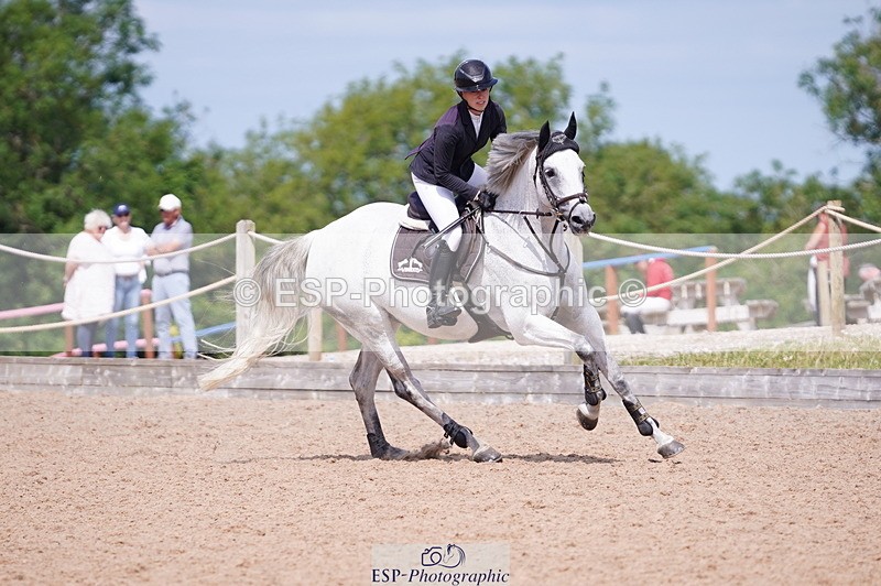 240802A-113638-03851 - Cls 16 Snr 1.20m Open