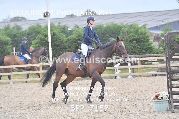 BPP_7157 - CLASS 4 Senior Newcomers/ 1.10m Open