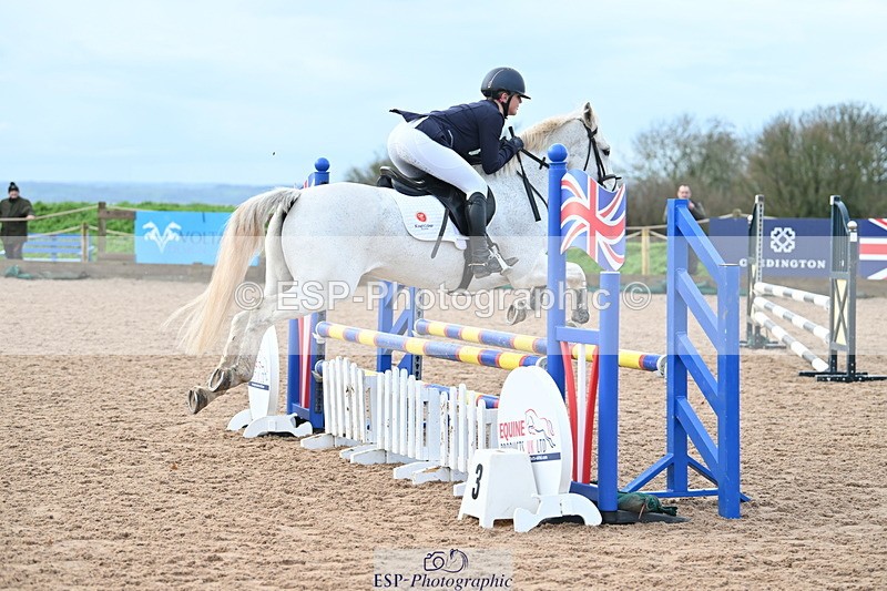 231203A-113413-00868 - Cls 16+17 Club and Schools 80cm