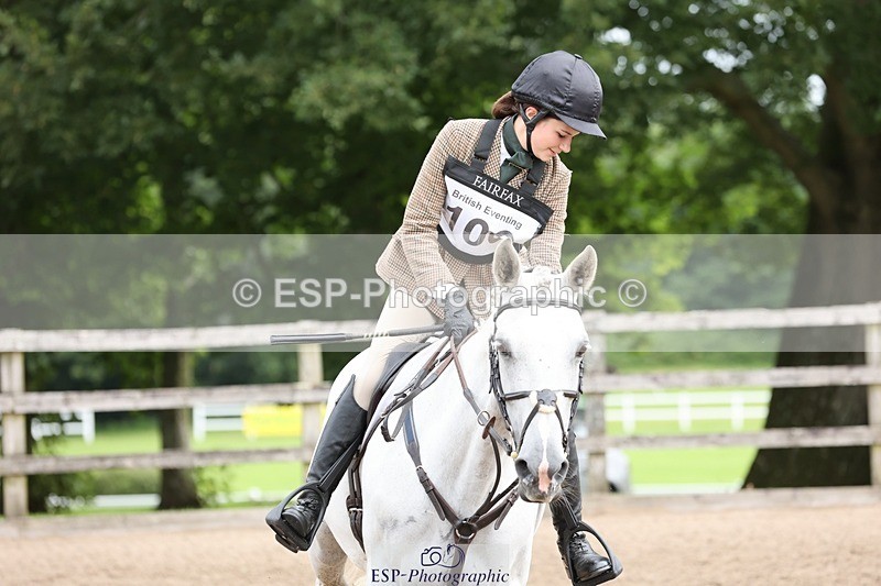 240803-101819-00488 - 106-Issy_Perry-DATE_NIGHT