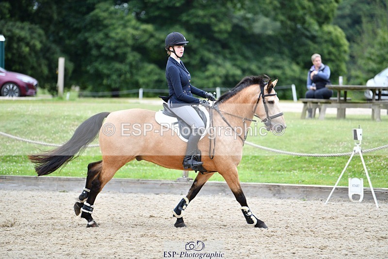 240712-091553-31926 - Cls 136 85cm Amateur Qualifier
