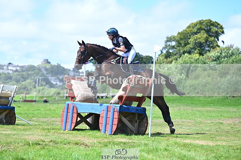 240811A-120350-02682 - 067-