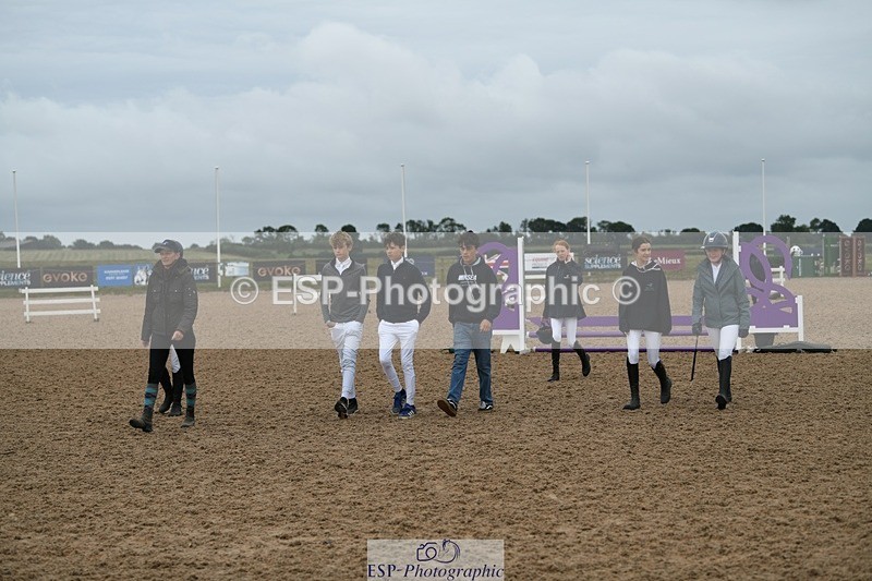 250807-094220-00056 - 60cms Round 1