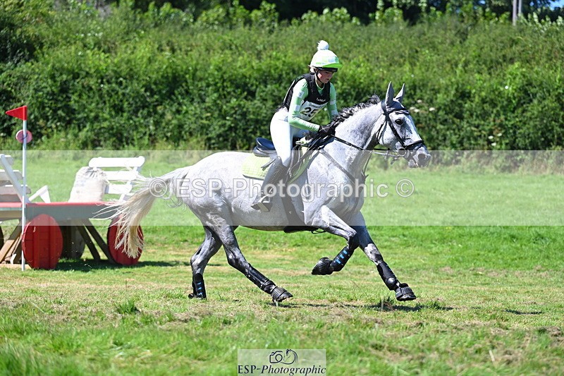 240811A-144638-05556 - 252-