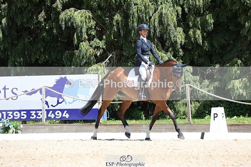 230526-133925-06366 - 367-ITAREUSO-Louisa_Lockwood-WEDTrotUp+DR