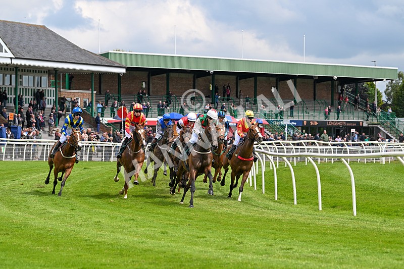 180624-Race 1-The Dancing Poet-9817 - Race 1