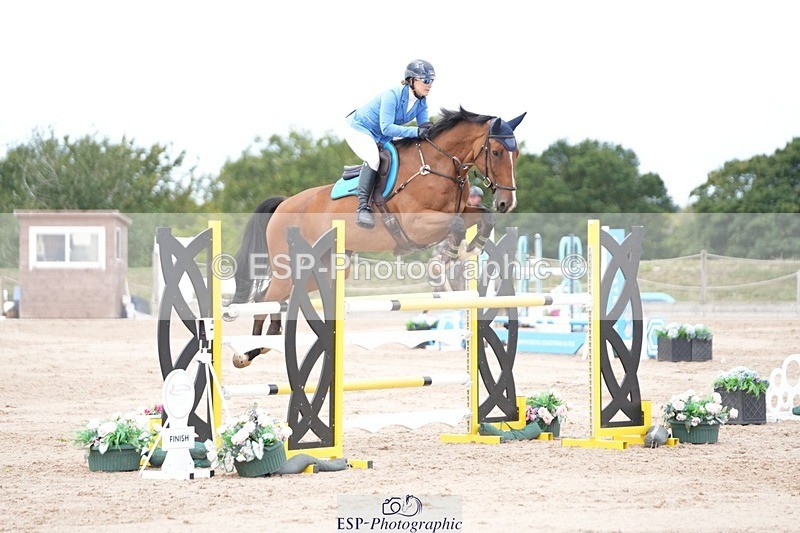 250801-111235-04877 - Cls 14 Snr Fox 1st Rnd