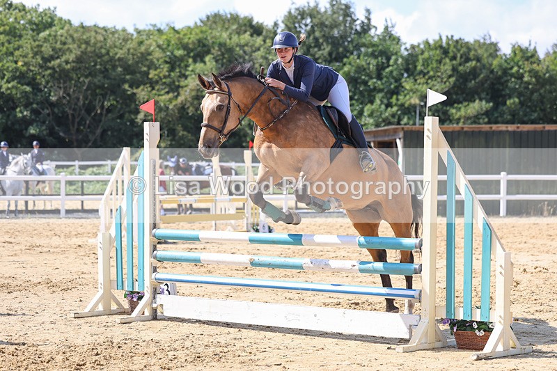 3E7A0918 - Class 4: Senior British Novice/90cm open