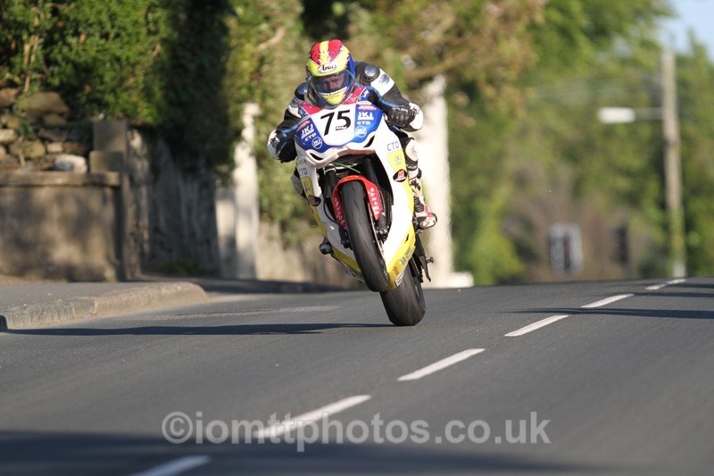 IMG_5164 - Thursday Practice  TT 2013