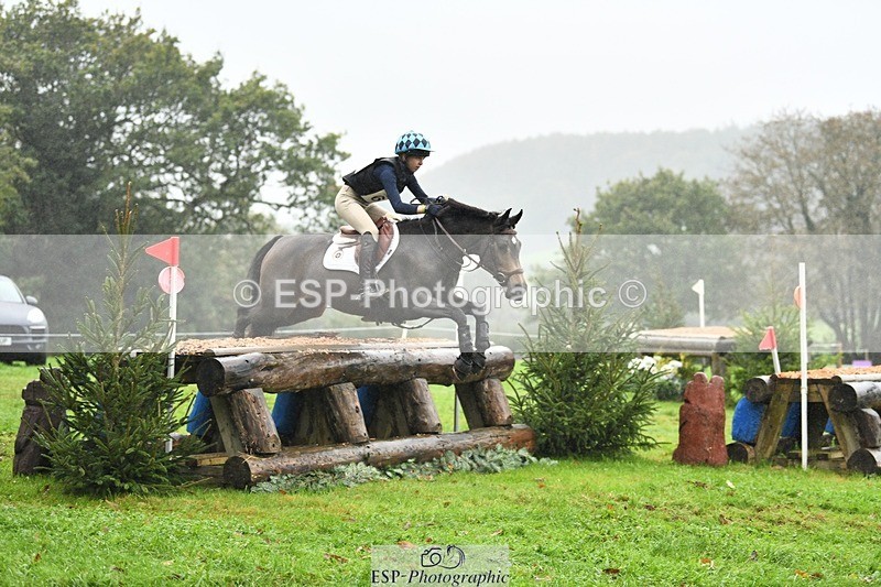 231021-102653-14156 - 629-DP.UK.DUN.SURPRISE-Isla.Kitson-SC+XC