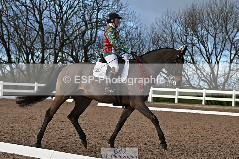 241214-131434-02354 - 106-Tyler.Bradshaw-Mexx