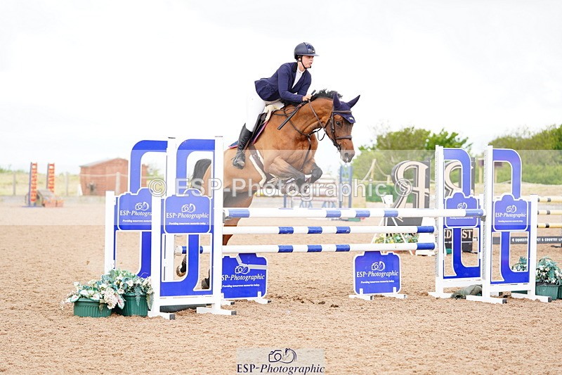 240526A-112314-07780 - Cls 26 Chard Equ 1.05m and 1.10m Grand Prix