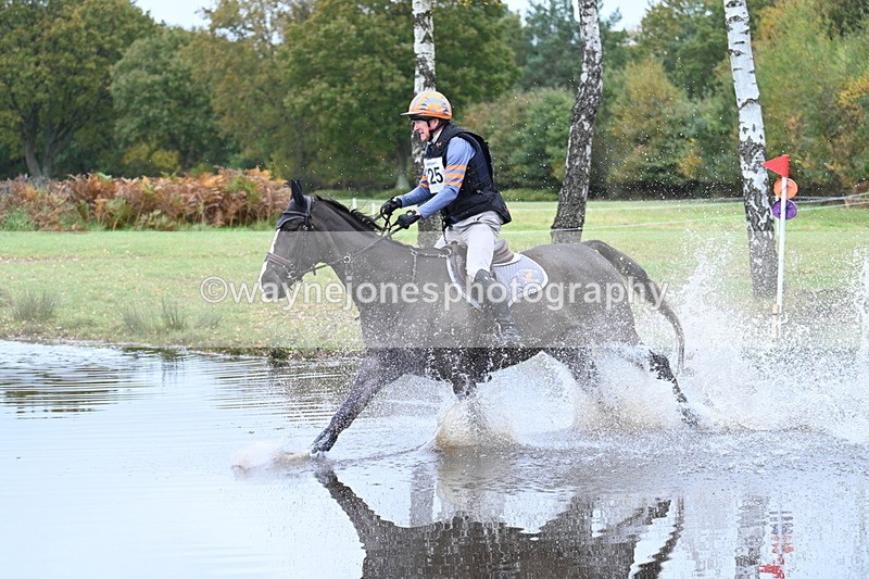 WJ7_3215 - 90cm Cam 2 Water Time 13:29 to 13:47