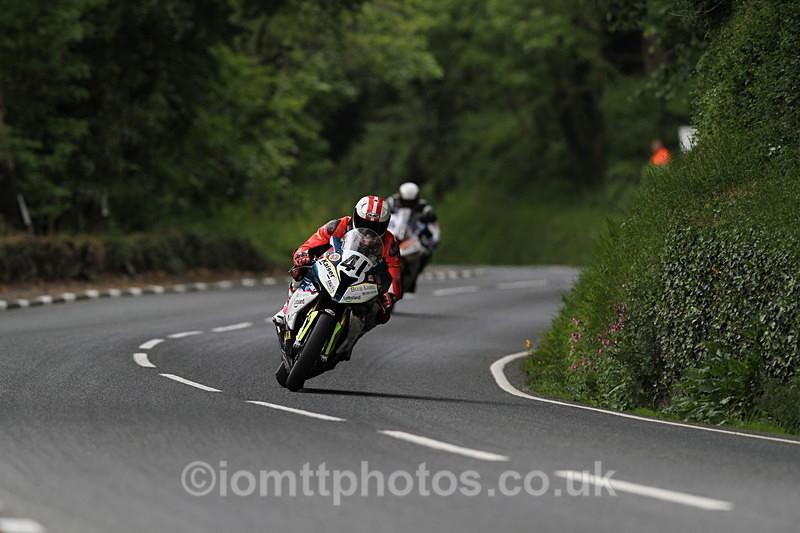 PR154653 - Superbike TT
