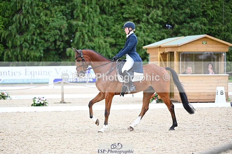 240524-142321-10229 - 531-KUNO_SMH-Isabel_White