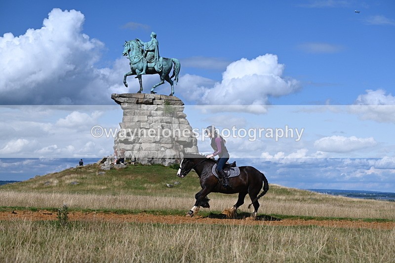 DSC_0128 - Time at Statue 15:58 to 16:05