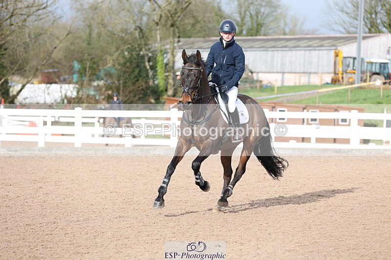 240223A-152058-02263 - Cls 6 Foxhunter and 1.20m Open