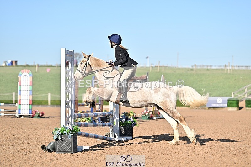 250401-171327-00315 - 70cm classes