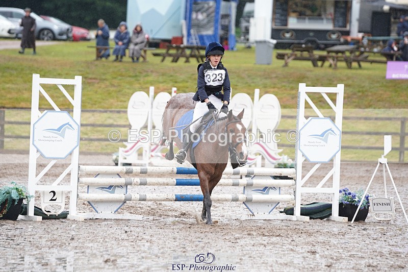 240824X-091222-20600 - 70cm Round 1 8.30 to 9.30