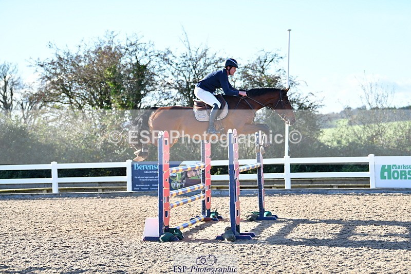 231110A-144204-00838 - Cls 6 Foxhunter & 1.20m Open