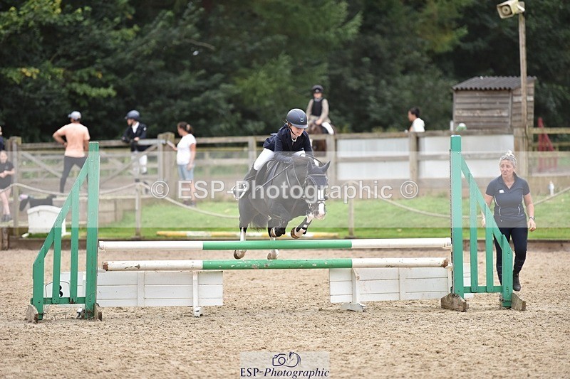 240802-110738-02608 - 80cm Round 1