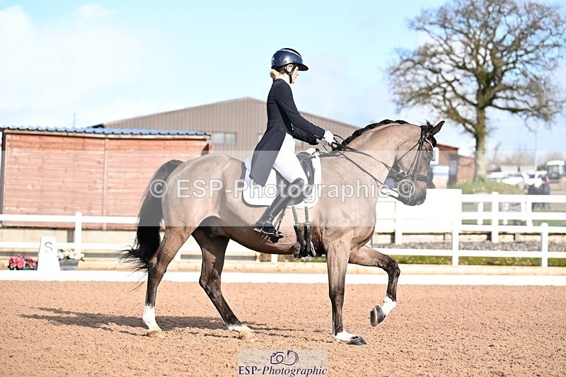 260213-114417-01575 - 017-Holly.Kerslake