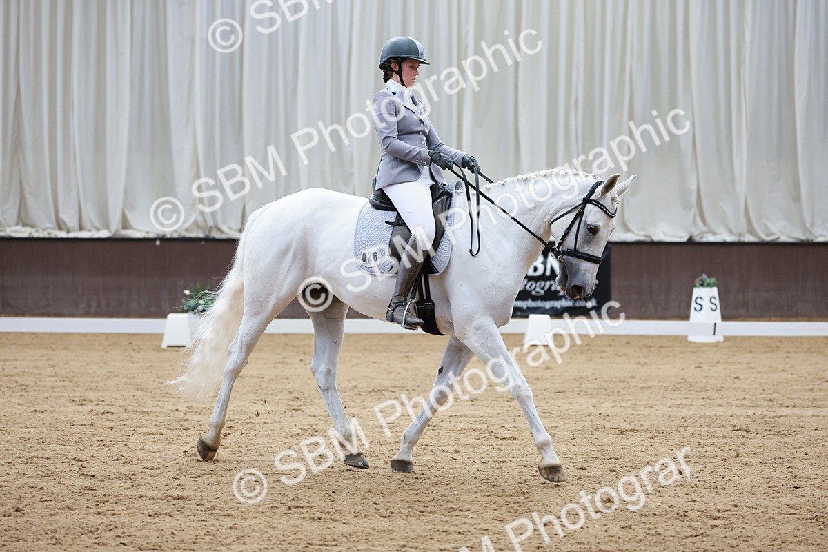 SBM_008141 - Class 6b - Novice 6 - 9.28-10.41