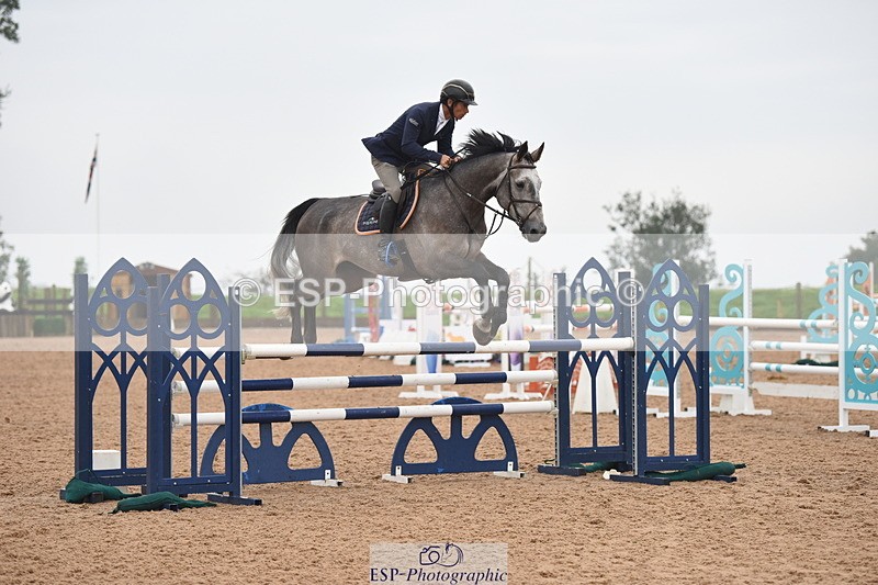 230916A-111344-04043 - Cls 14 Snr Foxhunter