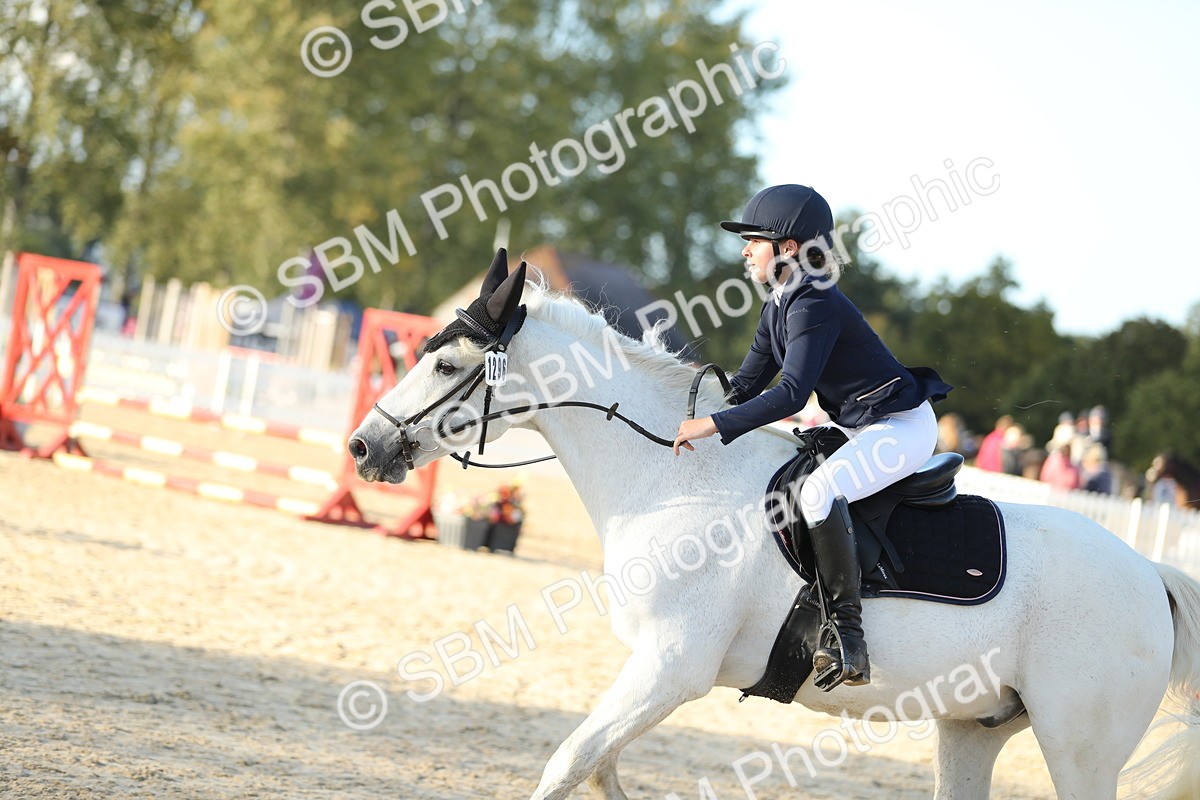 SBM_54157 - J23 - Junior Horse 70cm Championship