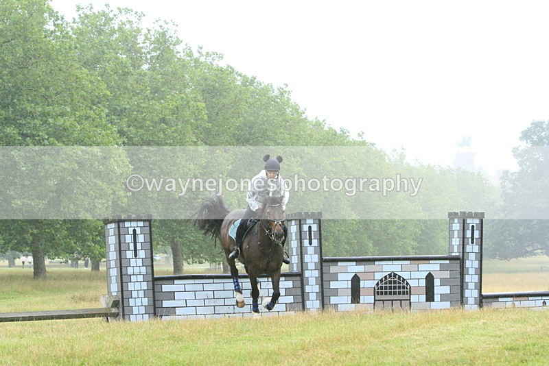 IMF_2078 - Time at Castle Jump 11:20 to 12:28