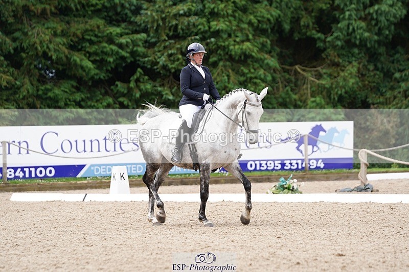 240721-112536-07776 - 240-Kim_Lock-Right_On_Time_1