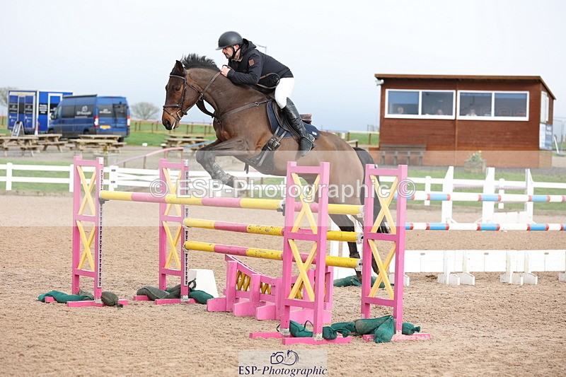 240223A-151552-02220 - Cls 6 Foxhunter and 1.20m Open