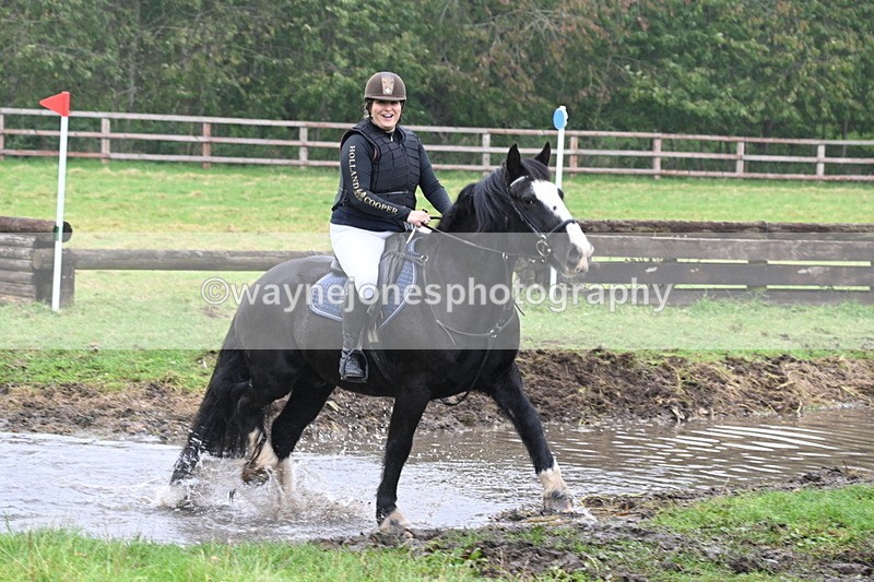 WJ6_9531 - Time at Photographer 14:46 to 14:57