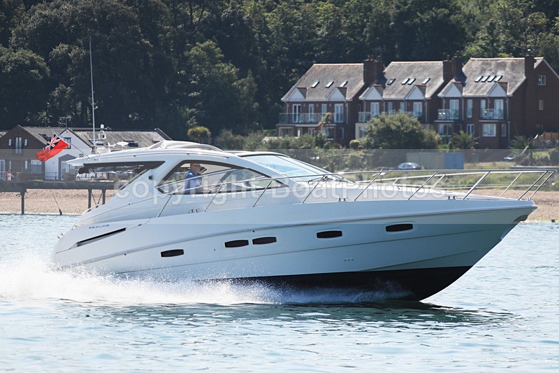 170618 UNNAMED SEALINE SC33 1Y3A3899 - Motorboats - Hardtop