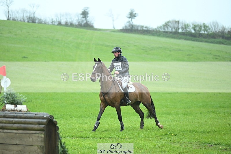 250418-140053-04893 - 252-Tim.Price-MERCURIAL