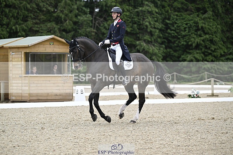 000101-221300-04569 - 401-PLOT_TWIST_B-Tom_Jackson