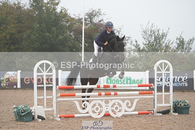 251003-103341-00084 - Cls 6 British Novice and 90cm