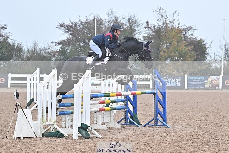 251029-114454-00375 - Newcomers and 1.10m