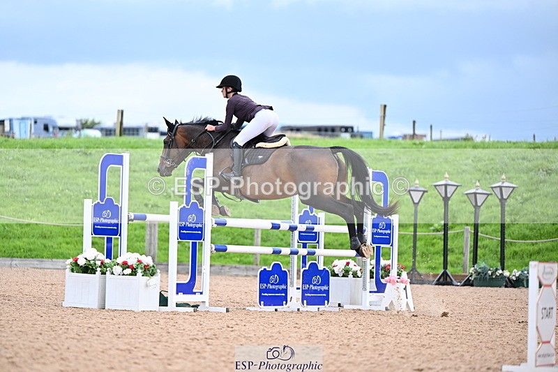 240726A-134000-01481 - Cls 3 Snr Foxhunter