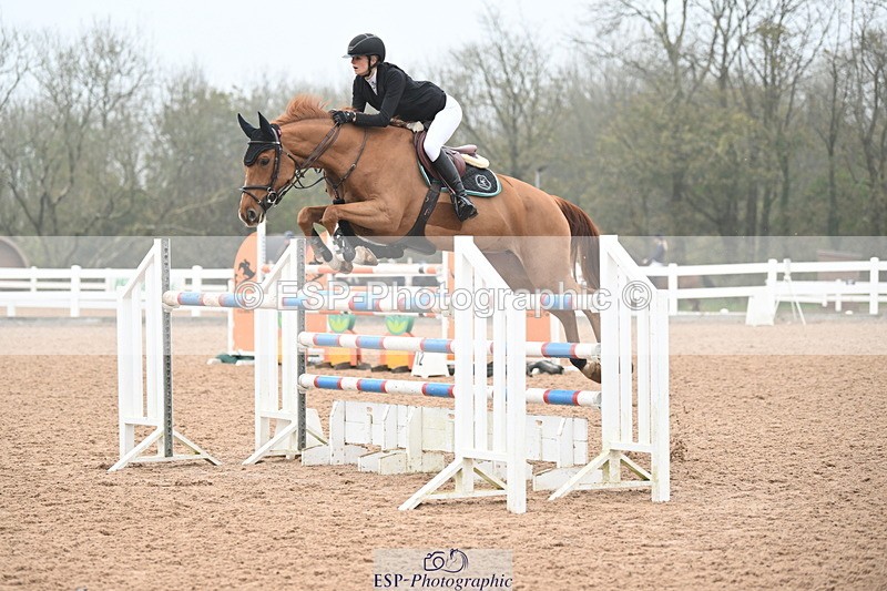 241102A-122107-04531 - SAT Cls 15 Foxhunter and 1.20m Open